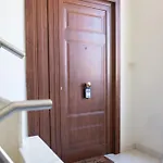 2 Fronte Ospedale - Centro E Mare A Piedi