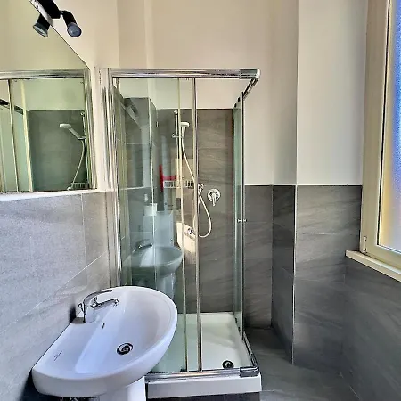 2 Fronte Ospedale - Centro E Mare A Piedi Apartment Pescara