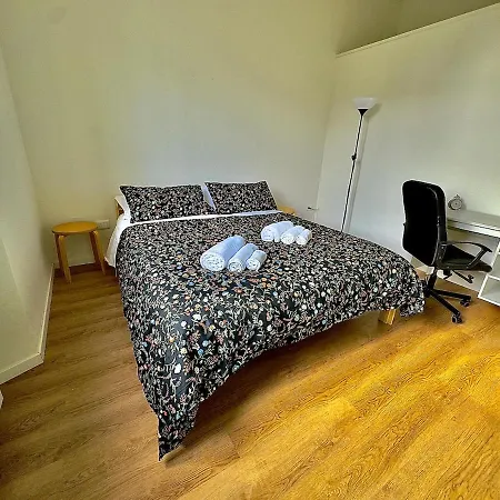 2 Fronte Ospedale - Centro E Mare A Piedi Apartment