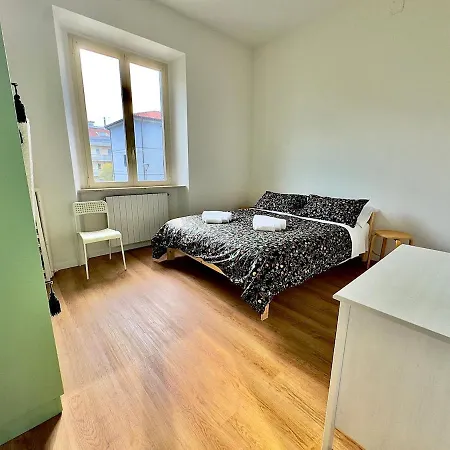 2 Fronte Ospedale - Centro E Mare A Piedi *