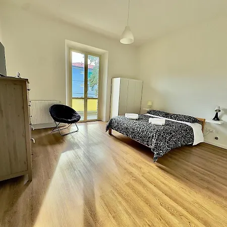 2 Fronte Ospedale - Centro E Mare A Piedi *