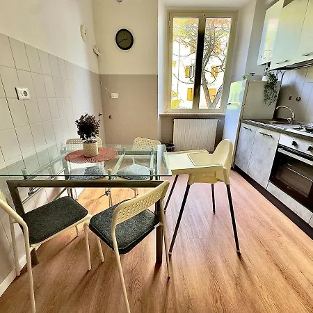 2 Fronte Ospedale - Centro E Mare A Piedi Apartment