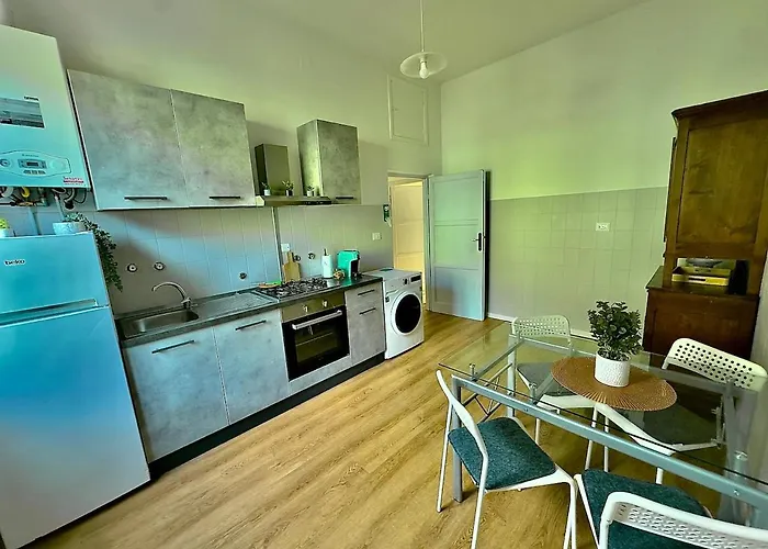 Apartamento 2 Fronte Ospedale - Centro E Mare A Piedi