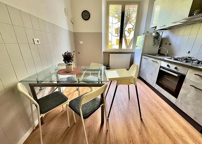 2 Fronte Ospedale - Centro E Mare A Piedi Apartmán